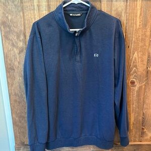 Travis Matthew sweatshirt